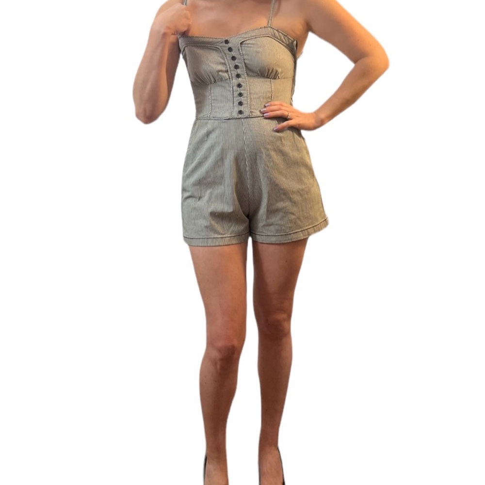 Y2K Vintage Summer Pinstriped Romper, Sleeveless, Short Shorts, Medium